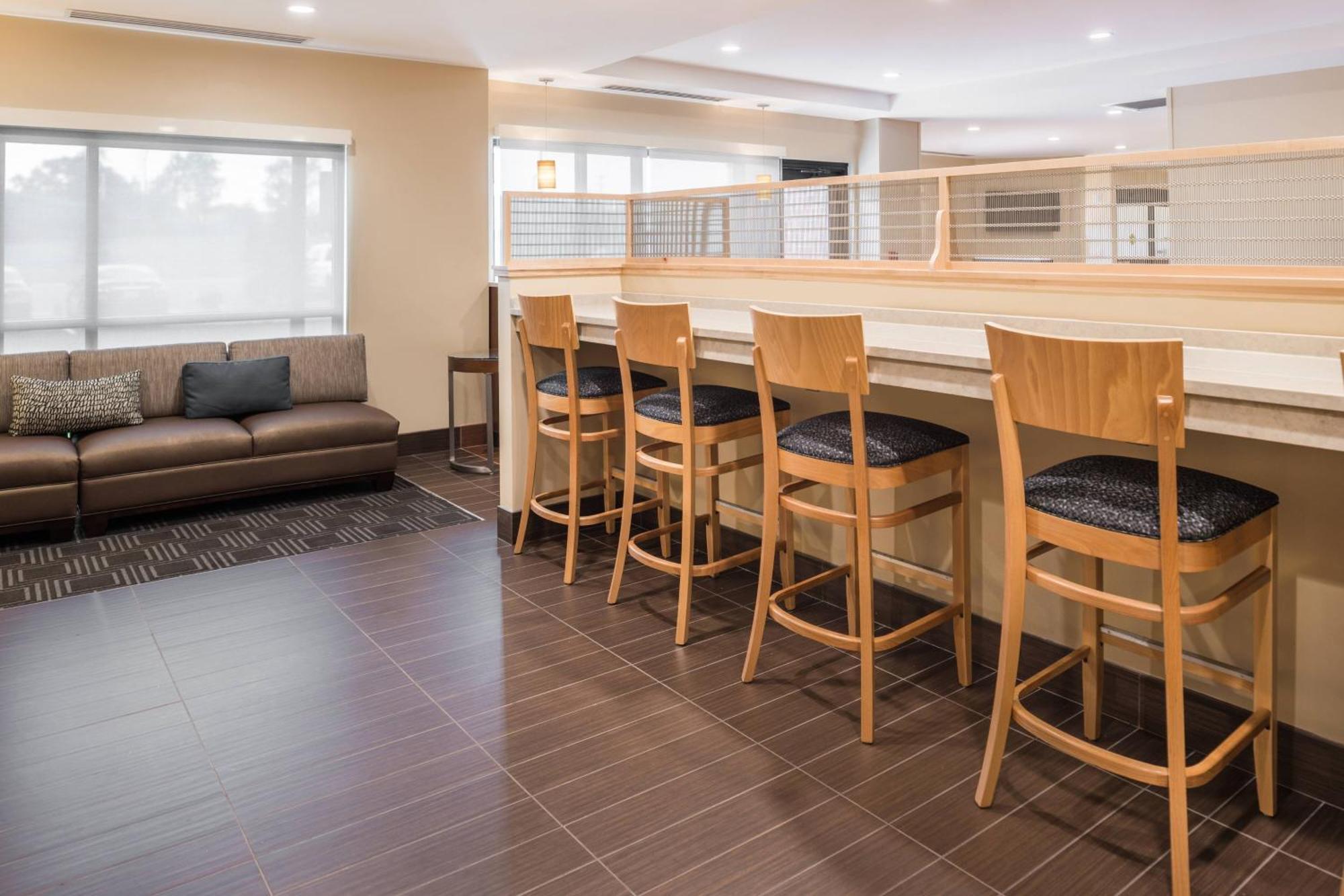 Towneplace Suites By Marriott New Hartford Exterior foto