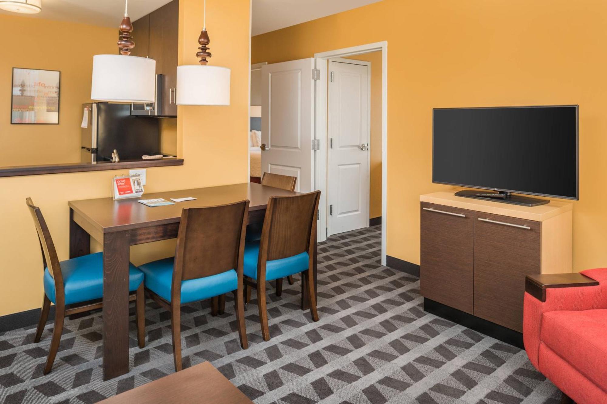 Towneplace Suites By Marriott New Hartford Exterior foto