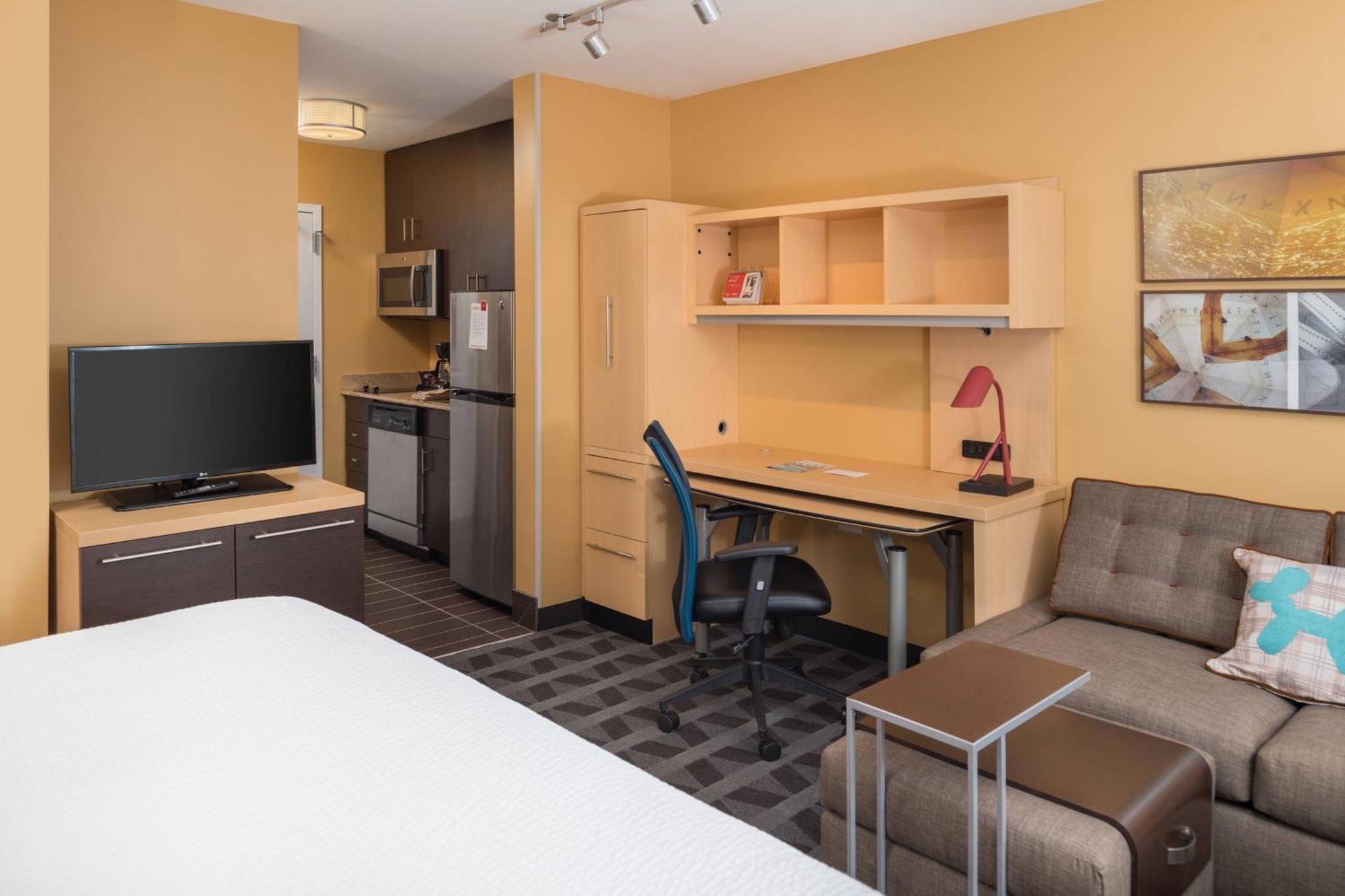 Towneplace Suites By Marriott New Hartford Exterior foto