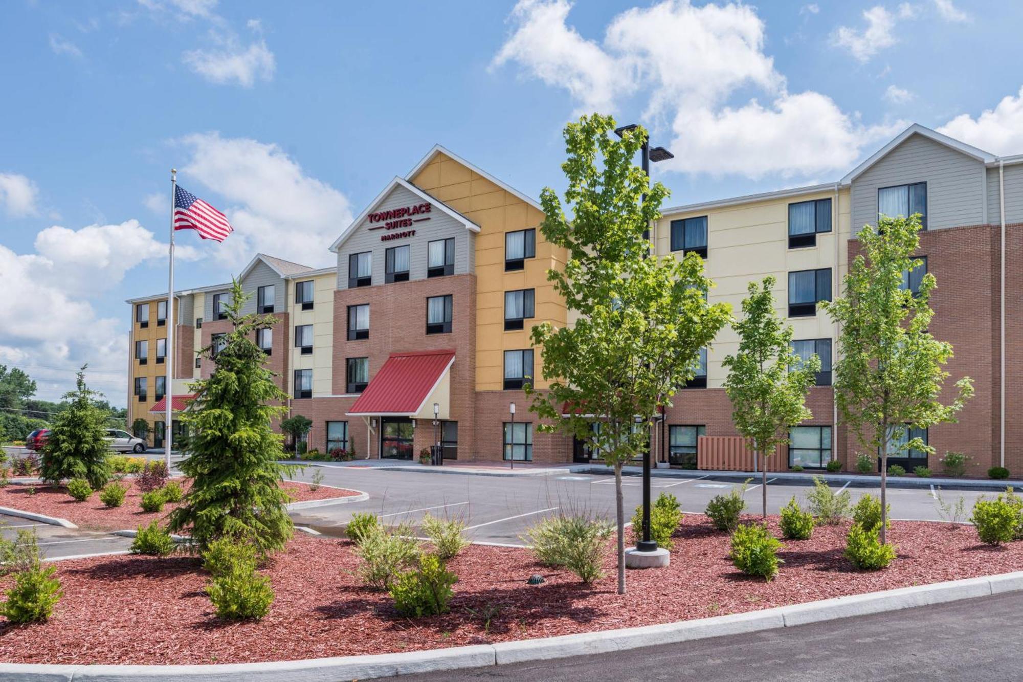 Towneplace Suites By Marriott New Hartford Exterior foto